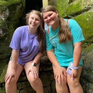 Meet your Posher, Bailey